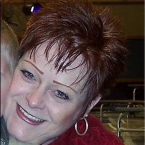 Meet your Posher, Cindy